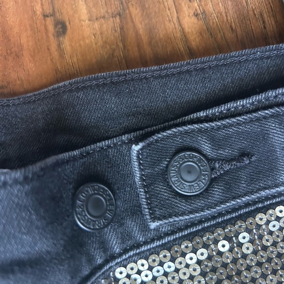 LEVI’S Black Denim Jacket with Silver Accents Women’s Size Large Distresses Moto - Picture 13 of 13